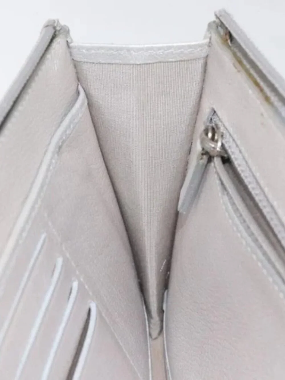 CHANEL Camelia Long Wallet Leather Silver CC Auth am7960